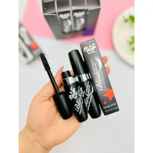 mascara-mac-cc-code-m702