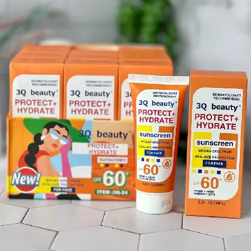 خرید-عمده-ضد-افتاب-بی-رنگ-تری-کیو‌بیوتی-spf-60