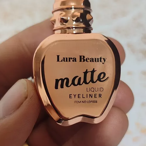 Buy-Golden-Magic-Eyeliner-