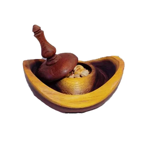 Buy-chocolate-eating-model-wood-kahor-code-g4001