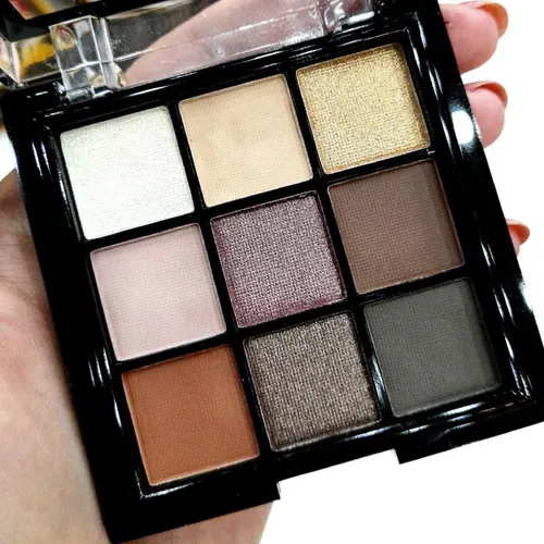 Spread-shadow-palette-code-g4136