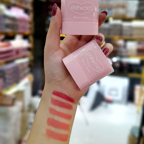 Buy-new-model-lipstick-code-g4149