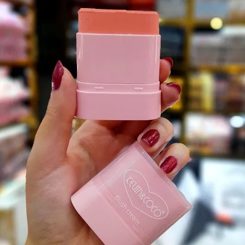 Buy-new-model-lipstick-code-g4149