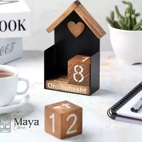 Buy-wood-and-metal-calendar