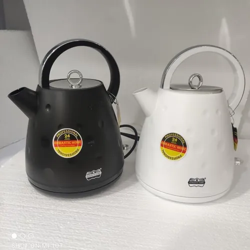 Romantic Home 1.7L Electric Kettle Black and White code t930