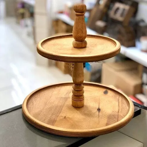 Single-piece, large-scale, lathe-based pastry-making