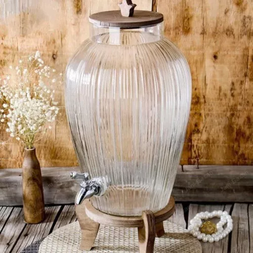 Coleman-glass-white-single-and-major-