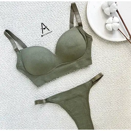 European Women’s Set | Half Push-Up, No Wire, High Quality