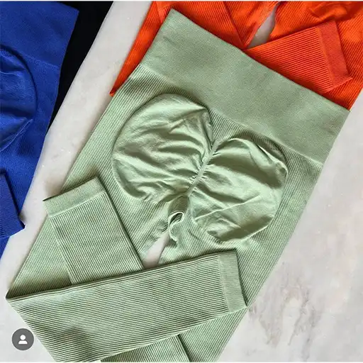 Women’s Ribbed Seamless Leggings | High Waist Scrunch Gym Leggings