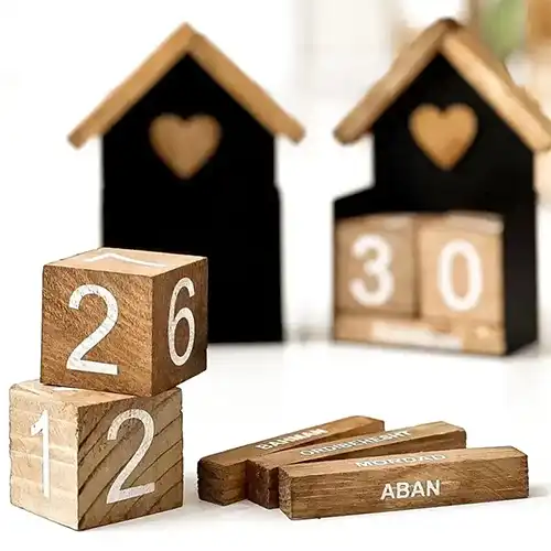 Wooden & Metal Calendar