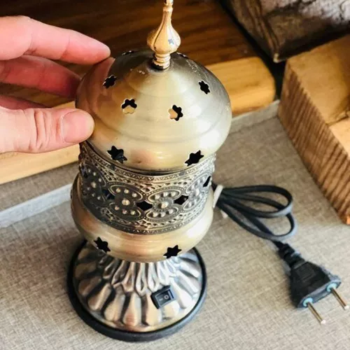 Single-cylinder electric smoker diffuser and diffuser