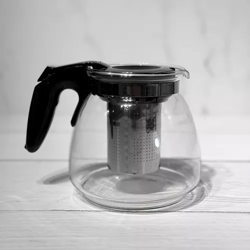 Tea-maker-Rohmi-Tiffany-Single-and-Major-