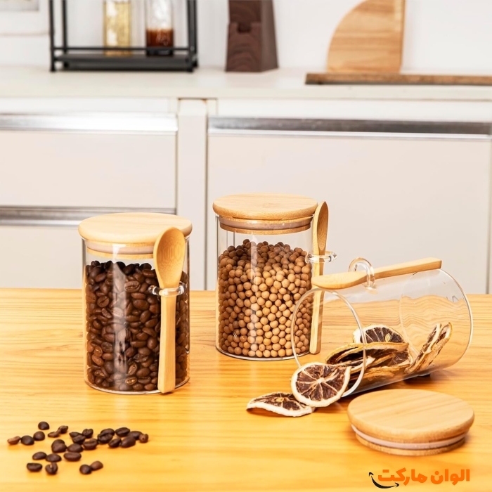 Medium-sized Pyrex jar with lid, code B344