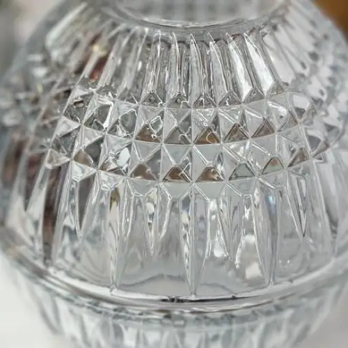 Glass-napkin-holder-code-b375