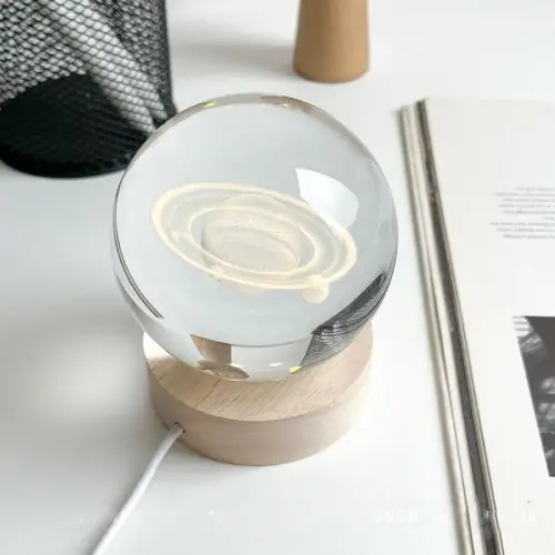 پخش-چراغ-خواب-کریستالی-طرح-زحل-3d--کد-r158