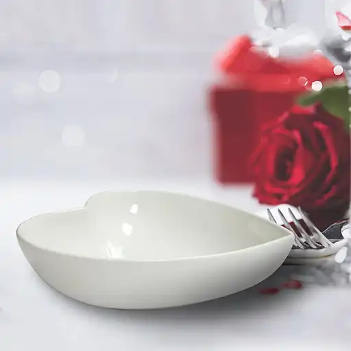 کاسه قلبی بنسای از چینی درجه یک، هدیه‌ای عاشقانه و ظرفی زیبا برای سرو دسر. خرید اینترنتی.