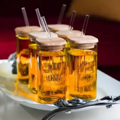 پخش-لیوان-اسموتی-شیشه-ای-نی-دار-کد-b676