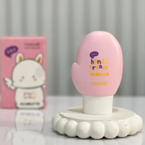 خرید کرم مرطوب کننده طرح دست تک و عمده کد B779