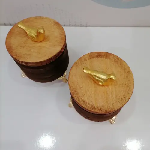 Wooden-candy-distribution-bulbel-single-and-large-f1107