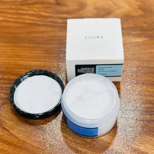 پخش-کرم-مرطوب-کننده-100-میل-cosrx-کد-b788