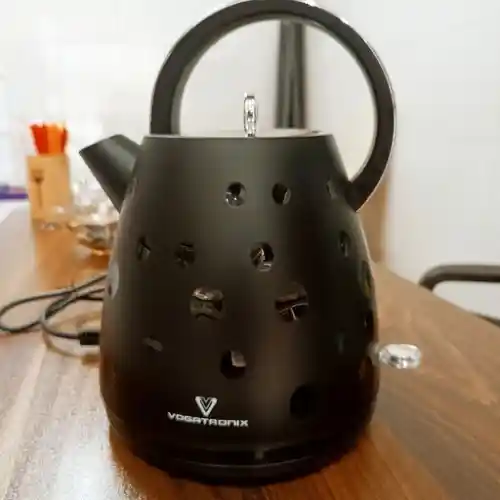 اطلاعات خرید کتری برقی 1.7 لیتر ووگاترونیکس مدل 67 تک و عمده کد B1035