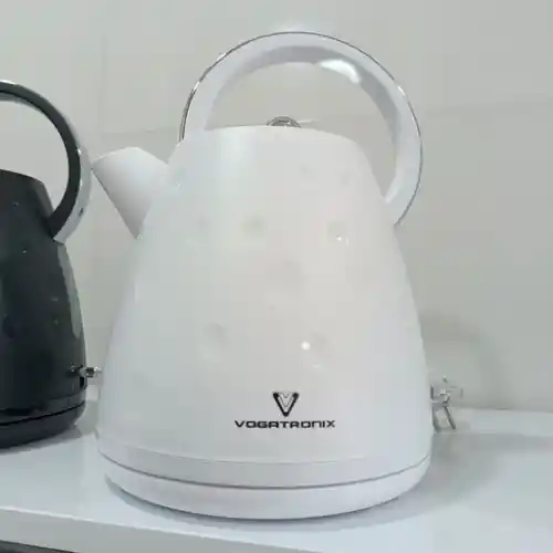 اطلاعات پخش کتری برقی 1.7 لیتر ووگاترونیکس مدل 67 تک و عمده کد B1036