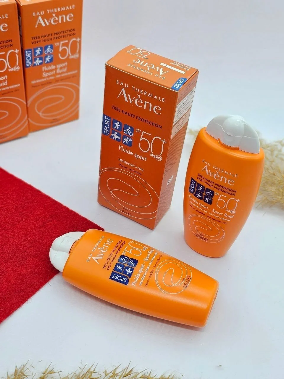 خرید کرم ضد آفتاب بی رنگ SPF50 حجم ۱۰۰ میلی‌لیتر کدK456
