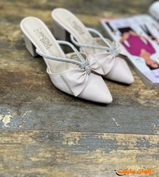 Women'-s- short-heeled- party -shoes