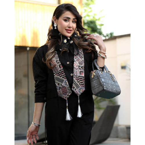 Women's coat-model-coat-sarafon-sare-floral-381
