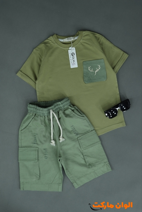 Buy- an- attractive- autumn- set- for- boys- with -flowers