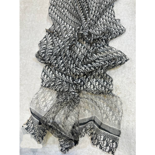 Louis Vuitton Cashmere Scarf with Tassels, High Quality Colors