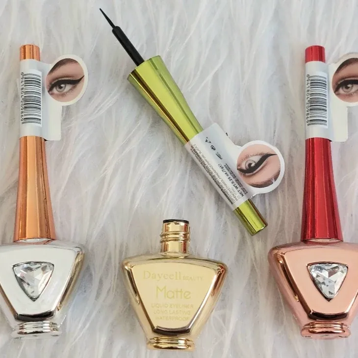 Buy Hold Morning Magic Eyeliner