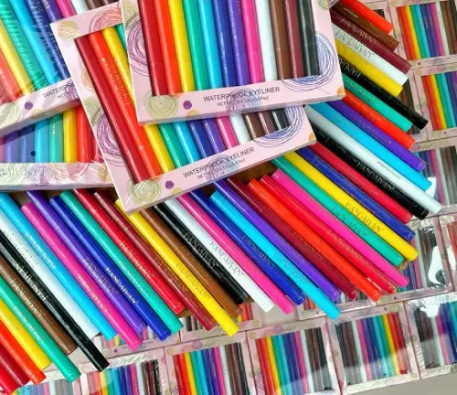 Buy-color-eyeliner-douce-doucce