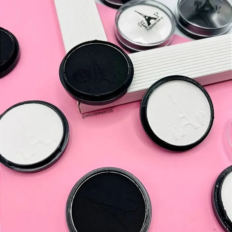 Buy-eyeshadow-white-and-black-top