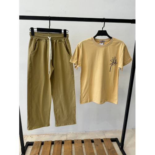 Children's blouse-pants-model-Santa-Claus-code-