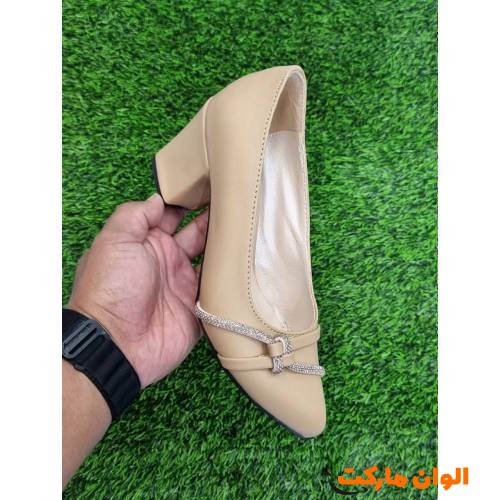 حذاء نسائي بكعب عالي، موديل كود F777