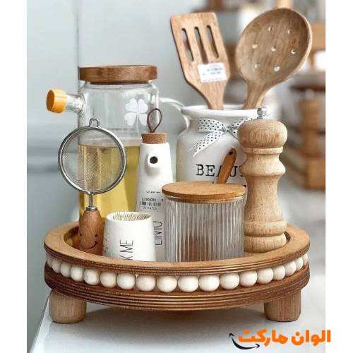 Round-shaped-tray-with-nuts-made-of-Russian-wood-h015
